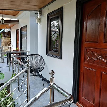 Momento Bangtao Beach Bang Tao Beach  Exterior photo