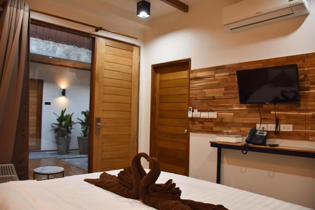 Momento Bangtao Beach Bang Tao Beach  Exterior photo